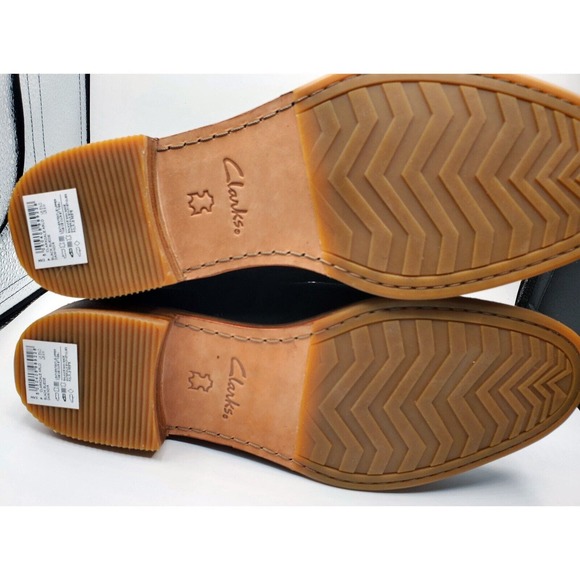 Clarks Women's Clarkdale Arlo Low Heel Ankle Boots - Black, 9 EUC - Picture 5 of 5